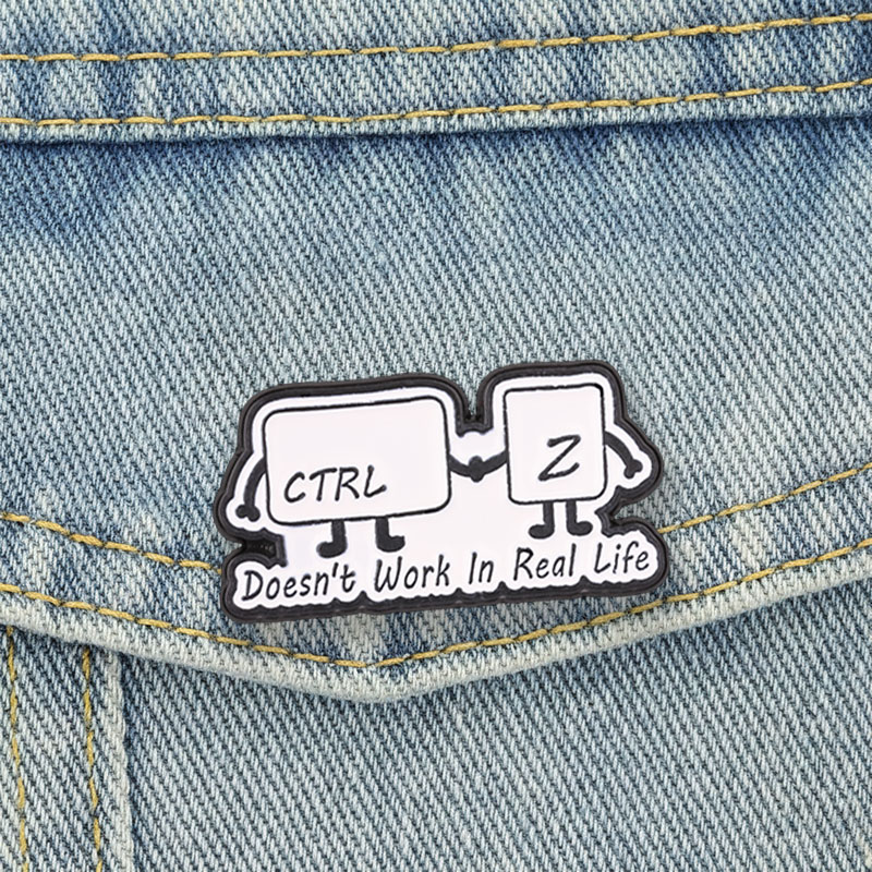 Funny Tech Meme Enamel Pins Ct - đánh giá và giá Tech Accessories For Work